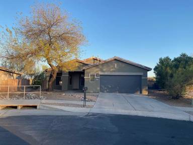 Main picture of 3245 N Meadow Mine Pl