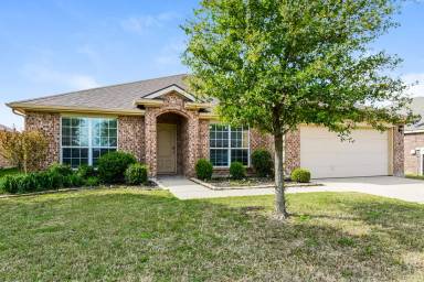 Main picture of 3213 Overstreet Ln