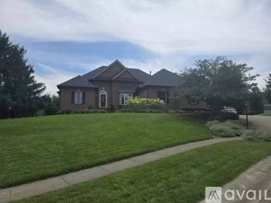 Main picture of 2595 Yorktown Ct