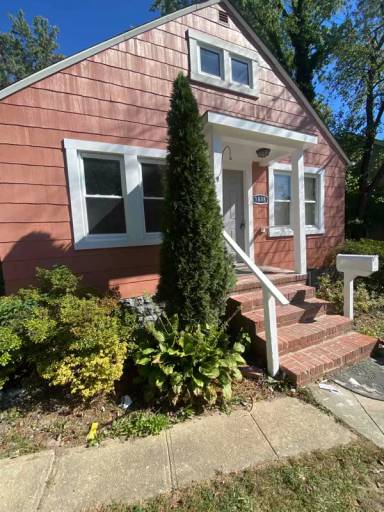 Main picture of 3818 Ridgecroft Rd