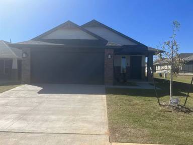 Main picture of 1313 Sycamore Cir