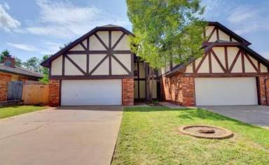 Main picture of 9015 N Rockwell Dr