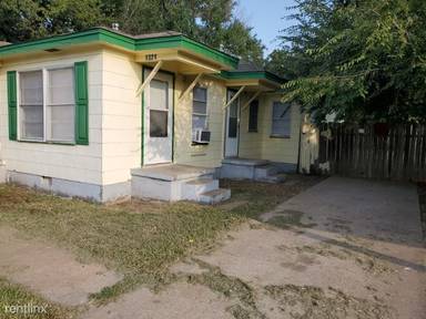 Main picture of 1321 NW Taft Ave