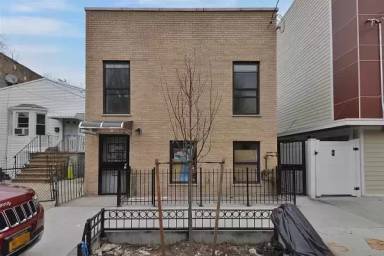 Main picture of 671 Linwood St
