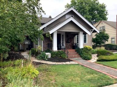 Main picture of 1367 Jefferson St