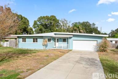 Main picture of 1501 S Betty Ln