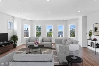 Main picture of 3944 W Wrightwood Ave