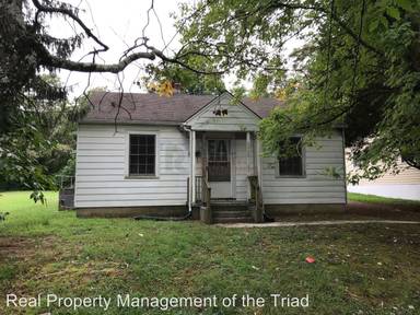 Main picture of 1020 Goldfloss St