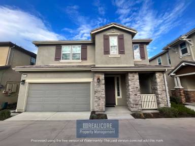 Main picture of 7977 Prairie Rose Way