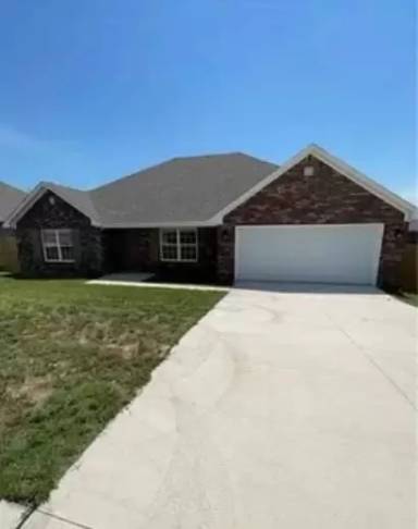 Main picture of 2112 Brown Bear Ln