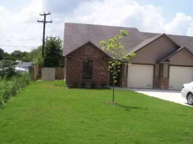 Main picture of 6811 John Marshall St