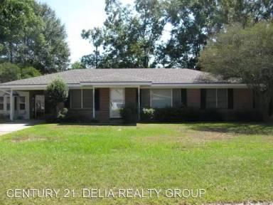 Main picture of 705 Auburn Dr