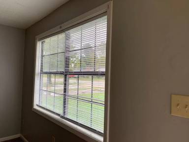 Main picture of 3520 Viking St
