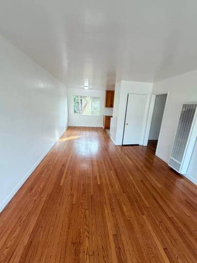 Main picture of 1917 Pine Ave
