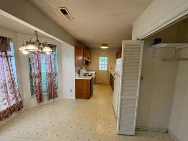 Main picture of 3058 Casa Dr
