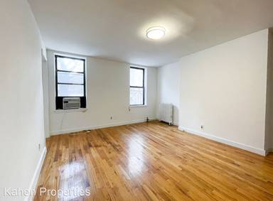 Main picture of 356 E 19th St