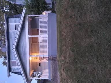 Main picture of 42 S Cherrywood Ave