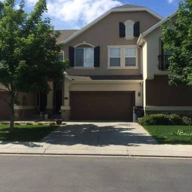 Main picture of 1533 W Napa Ave
