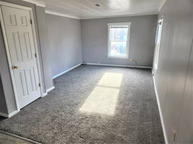 Main picture of 311 E Dearborn St