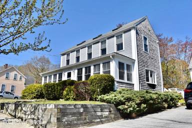 Main picture of 28 Forrester St