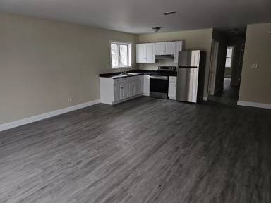 Main picture of 1154 Broadway