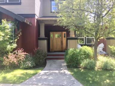 Main picture of 2488 NW Shields Dr