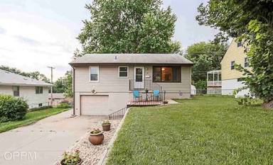 Main picture of 3401 Cornhusker Dr