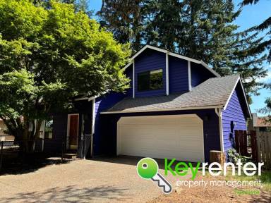 Main picture of 1448 NW Island Lake Rd