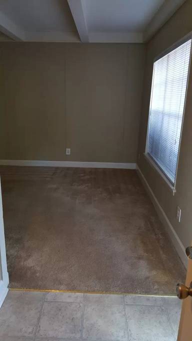 Main picture of 2262 Chapel Hill Rd