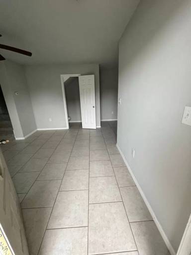Main picture of 1101 Parkview Dr