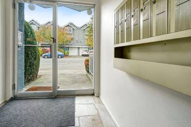 Main picture of 8500 9th Ave NW