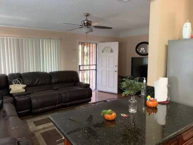Main picture of 2021 SW 57th Ct