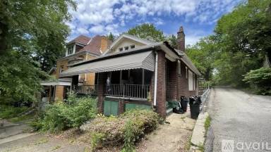 Main picture of 1215 Hill Ave