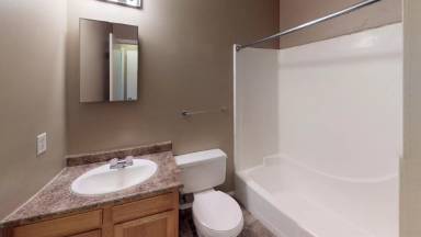 Main picture of 3222 W 13th St