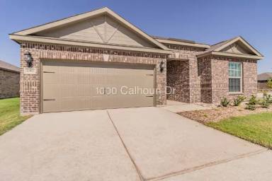 Main picture of 1000 Calhoun Dr
