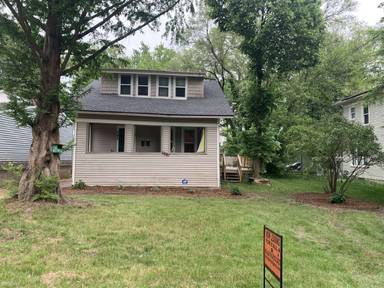 Main picture of 409 Sprague Ave