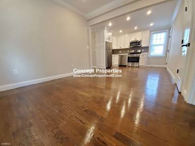 Main picture of 17 Kenneson Rd