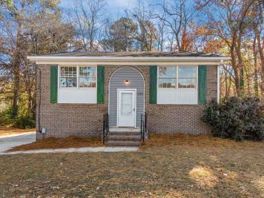 Main picture of 735 Ashbrook Rd