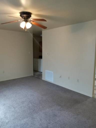 Main picture of 340 S Davis St