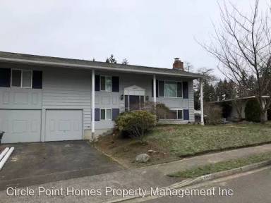Main picture of 16208 NE 18th St