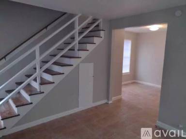 Main picture of 3001 E Rio Grande St