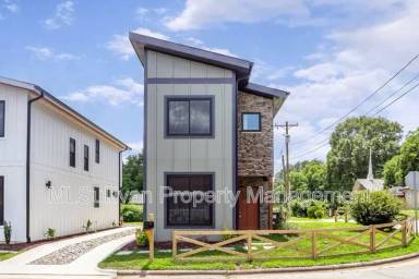 Main picture of 3100 Bryant St