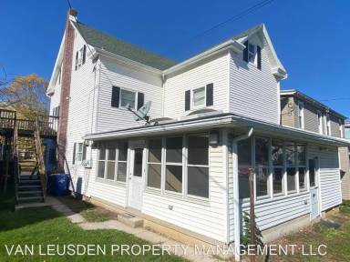Main picture of 129 Werner St