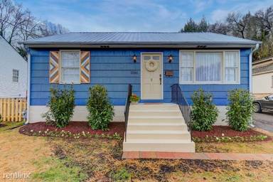 Main picture of 1036 Ashwood Pl