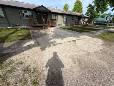 Main picture of 504 5th Ave W