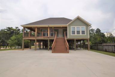 Main picture of 628 S Perkins Ferry Rd