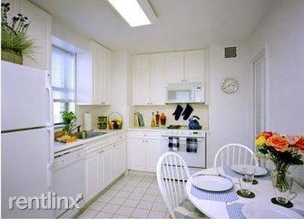 Main picture of 2665 Netherland Ave