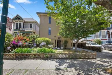 Main picture of 1732 Central Ave