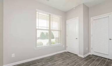 Main picture of 25 Denby Cir