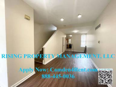 Main picture of 732 New St